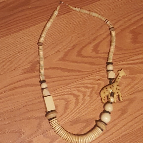 Jewelry - Vintage tribal inspired wood bead giraffe necklace